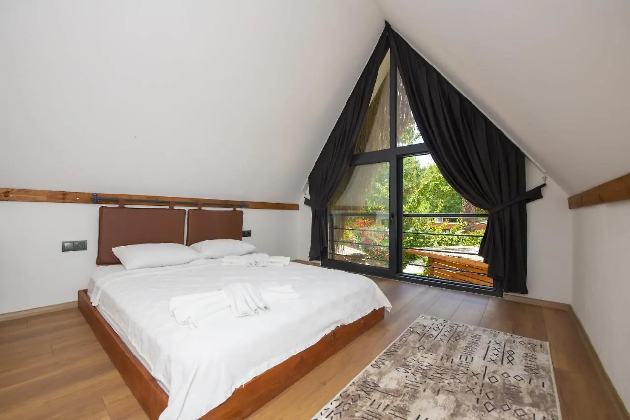 Nomade Caravan Camping Hotel Fethiye Campsite